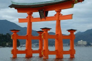 イギリス人「16歳だけど日本旅行を1人旅した」未成年による日本1人旅に対する海外の反応