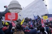 海外「FBIは米議事堂乱入にアンティファが関わっていた証拠はないと言っているが、トランプサポーターはどう思っているんだ？」