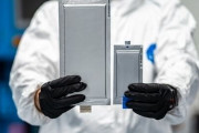 韓国人「サムスンSDIが日本研究所と協力して全個体バッテリーを開発中！」全固体バッテリー開発競争でサムスンが「ゲームチェンジャー」に成るか？　韓国の反応