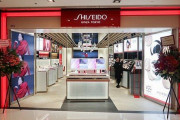 海外「ダイソーの化粧品が侮れない！」世界で人気急上昇な日本の化粧品に対する海外の反応
