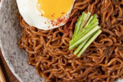 【嘘だろ…】韓国人の国民食、まさかの健康リスク判明ｗｗｗ「食べすぎ注意レベルじゃねぇ…」