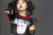 BABYMETALが新年に謎の画像を投稿し、ファンの推測が始まる　【海外の反応】