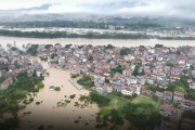 三峡ダムと中国の洪水に対する海外の反応