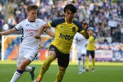 【海外の反応】「怪物だ」三笘薫、貴重なゴールを奪取！今季6点目！優勝に一歩前進！海外のファンが称賛！