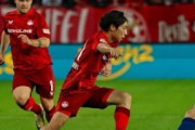 ドイツ人「凄すぎるわ」日本人がドイツでスーパーゴール！シュツットガルト相手にも好プレー連発で現地サポが絶賛！【海外の反応】