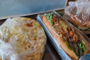 韓国人「韓国人が作った日本オリジナルに最も近い『焼きそばパン』はどちらですか？」→「日本版は生姜しかトッピングされていない」　韓国の反応