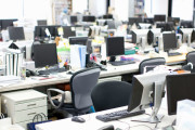 海外「日本の若手社員は年配の社員を尊敬しないらしい」（海外の反応）