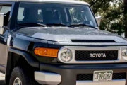 【海外の反応】トヨタFJクルーザーはデビューが早すぎた！