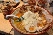外国人「俺が東京で食べたスペシャルなラーメンを見てくれ」