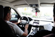 思わず唖然とする試乗客、カーセールスマンの体験談