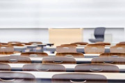 海外「なんで気付かないの？？」 東京福祉大学で外国人留学生700人行方不明に、外国人たちが糾弾のコメント！ 海外の反応