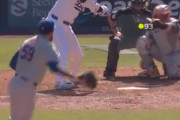 大谷翔平、メッツのショーン・マナイアに完全にタイミングを外される