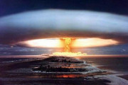中国人「アメリカが天皇の居る東京に原爆を落とさなかった理由」