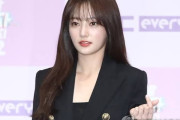 韓国人「ソン・ハユン側、『頬を叩く学暴を暴露した同窓生を検察に送致…最終判断を待っている』と発表」