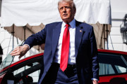 【衝撃】トランプ大統領 vs 世界の反応！なぜアメリカ車は日本で売れない？海外のホンネが痛烈すぎた！