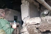海外「ロシアはウクライナは悪魔の国だと言う一方で人々を殺す兵器を祝福しているようだ」
