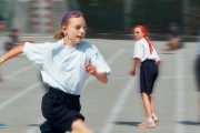 外国人「日本の小学校の運動会に参加した外国人と家族が幸せそう」