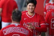 【海外の反応】先発した大谷翔平が第44号先制2ランホームラン【レッズ戦】