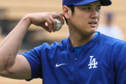 大谷翔平のプレーオフでの投手起用断念に全米騒然！←「可能性はないのか・・・」（海外の反応）