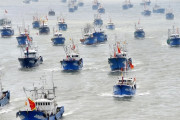 海外「日本の主権水域なのに？」中国漁船急増で日本の漁船が操業できない状態に海外びっくり仰天！（海外の反応）