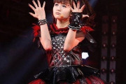 MOAMETAL / LOVEマシーン　“今のもあがこれやったら俺の心臓は耐えられない”　【海外の反応】