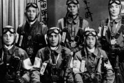 最後の特攻前の神風特攻隊の写真　海外の反応