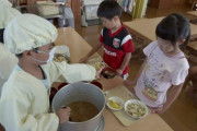 韓国人「韓国とは違う日本の給食の特徴がこちらｗｗｗ」