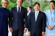 外国人「通訳を必要としない雅子様に感銘」フランス大統領夫妻を両陛下がお出迎え