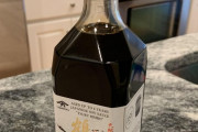 外国人「日本産の良い醤油を買ってみた！4年熟成されてるんだぜ！」