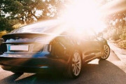 世界の電気自動車市場は中国が支配する！？「中国のEV化はすさまじい！」「アメリカは太刀打ちできないよ…」海外の反応