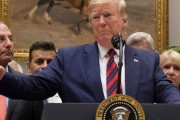 トランプ「北朝鮮の飛翔体は短距離ミサイル…誰もハッピーではない」＝韓国の反応