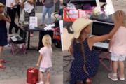 子供バイオリニストの路上演奏に感動した小さな女の子が、その溢れる想いを本人に伝える