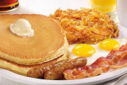 アメリカ人「世界各国の朝食が男らしいかどうか評価してみよう」