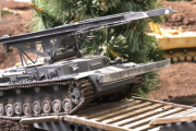 海外「再現度１００／１００！」米軍の”架橋戦車”を完全再現したミニチュアタンクが話題に！ 海外の反応