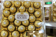外国人「子供の頃、金持ちしか買えないと思ってた物といえば何？」