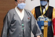 韓国紙「歴史歪曲、日本大使を28回呼ぶ間 ... 中国大使は1回も呼ばなかった」韓国の反応