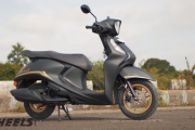 海外「リッター60km以上とは凄い燃費だ！」日本のバイクメーカー、ヤマハが作る新型ハイブリッドスクーターを見た海外の反応