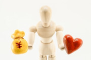 日本の20代女子が考える…『結婚』と『お金』とは？「日本の女の子たちの考え方には、ちょっと引いた」「男性は女性よりも多く稼ぐ必要がある」海外の反応