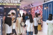 【韓国の反応】韓国に行ったような「渡韓ごっこ」…日本の2040MZ世代が押し寄せる。韓国の反応「日本は100年の敵で中国は1000年の敵。日本と親しく過ごすべき。」