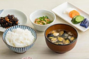 【韓国の反応】電気で「塩味」を加えるスプーン…日本で今年発売へ。韓国の反応「韓国なら、くだらない研究するなと怒られる。/感電死しそう。」
