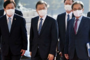 【韓国】文大統領「日本を越えて世界へ羽ばたく、素材・部品・装備強国」【2021年予算案説明】