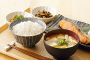 日本の食事が「痩せる」というのは本当なのか？ -日本に来てから痩せた?太った?【海外の反応】