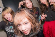 Nemophilaがラジオでギミチョコをかけて、BABYMETALについて語ったぞ！　【海外の反応】