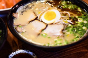 飯テロだー！ラーメンの聖地『福岡』を訪れちゃいました♪「一蘭が恋しい」「お腹が空いてきました」海外の反応