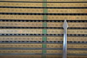 外国人「凄いな、日本語のタイプライターは1000文字以上あるのか」