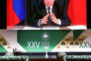 プーチン「ロシア人が減ってしまったので女性は子供8人産んでください」