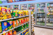 韓国人「韓国のコンビニで食事をする人たちの特徴がこちら」