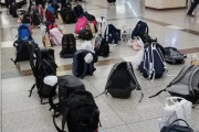 外国人「日本では駅で荷物から目を離しても盗まれない、他人を信用してる」