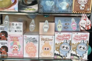 海外「そりゃあ日本には勝てんよ…」 世界的ブームのキャラグッズが日本では有り余っていると話題に