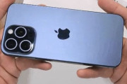 韓国人「チャンネル登録者数800万YouTuberのiPhone15耐久性テスト」